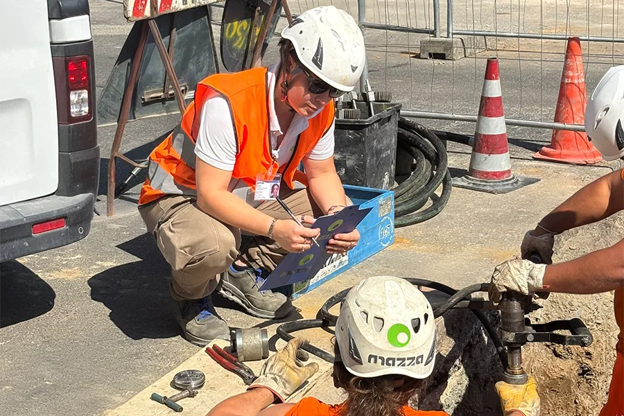 Donne in cantiere Leonora supervisione tecnica lavori