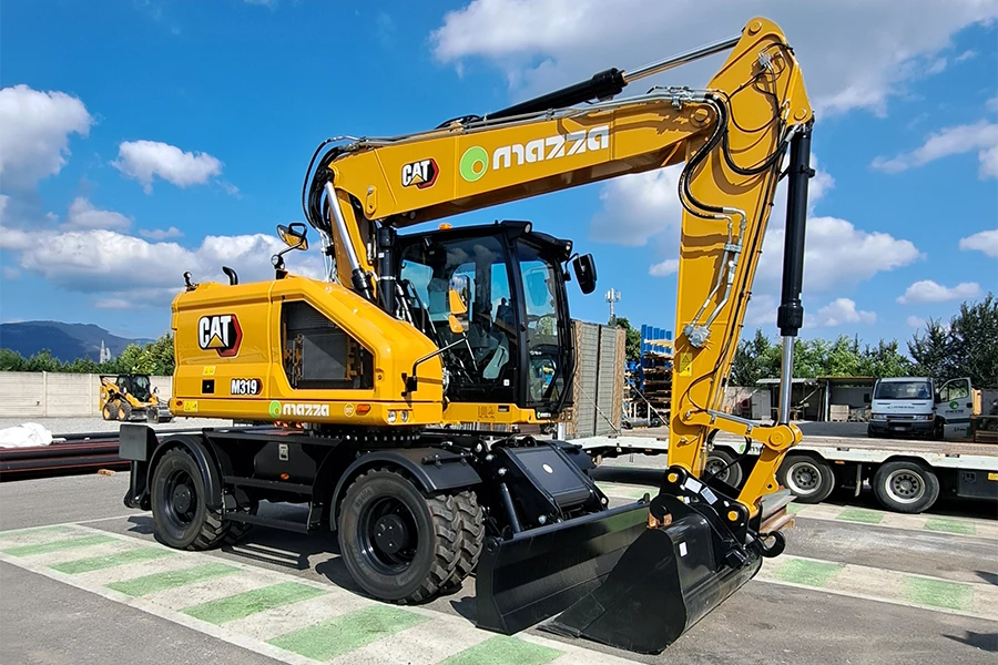Escavatore gommato Caterpillar 319