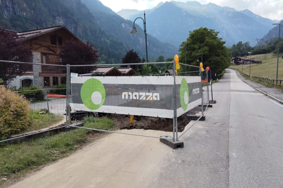 Reti di cantiere Mazza che circondano il cantiere